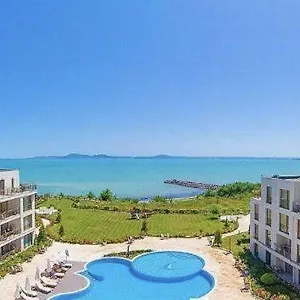 In Diamond Burgas